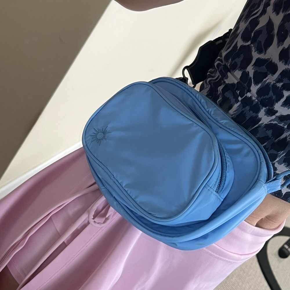 Crossbody sport bag aerie offline
